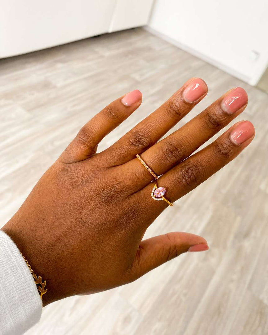 Celeste - bague minimaliste ornée de petits diamants rose