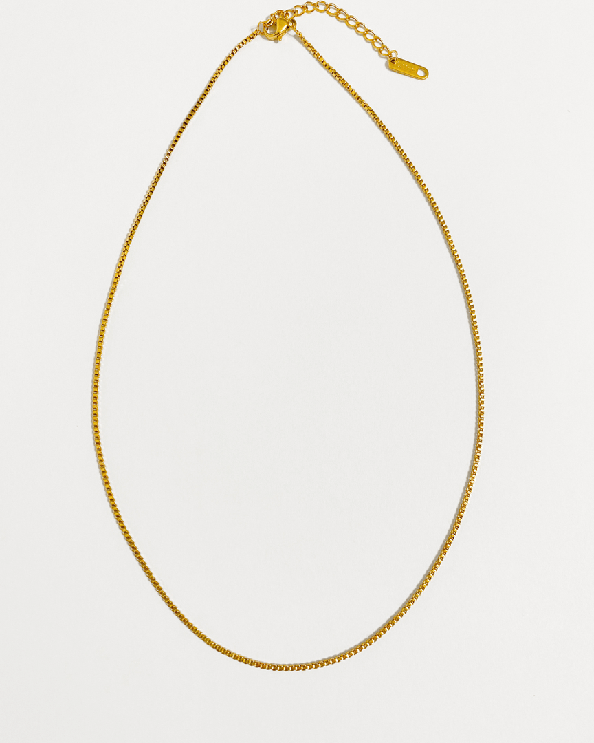 Collier minimaliste fin plaqué or